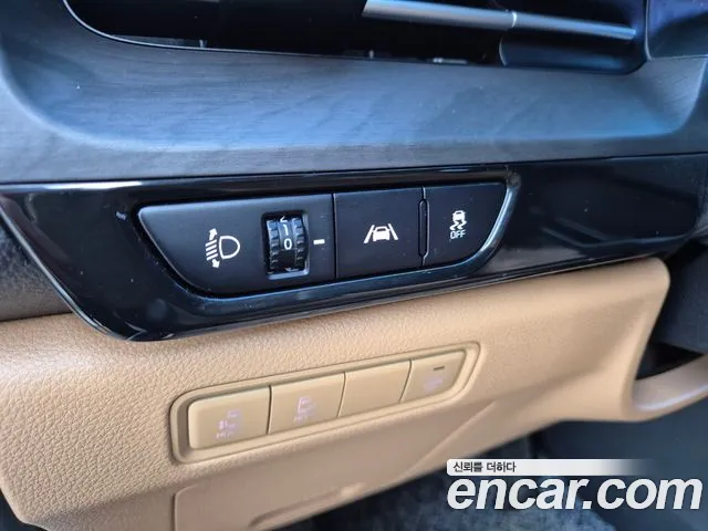 Kia Canival Carnival 4 поколение Дизель 9 мест Prestige — Фото автомобиля 7