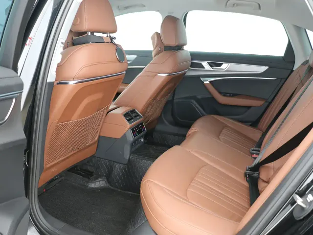 Audi A6L — Фото автомобиля 8