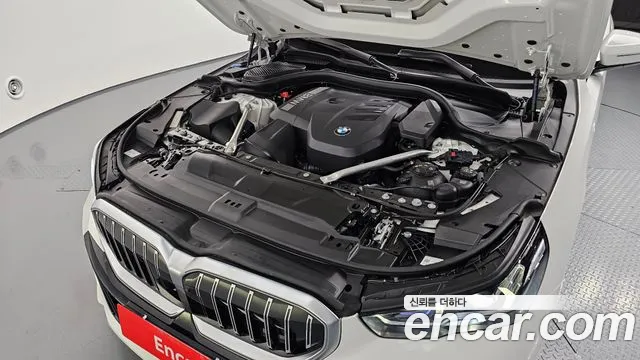 BMW 5 Series G60 — Фото автомобиля 9