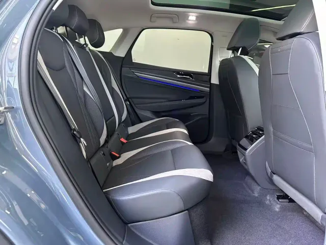 Volkswagen ID.7 Vizzion — Фото автомобиля 16