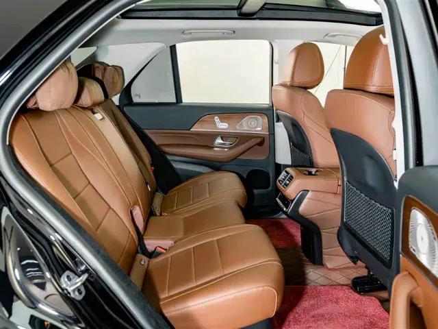Mercedes-Benz GLE-Class — Фото автомобиля 22