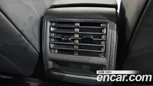 Volkswagen Golf Golf 8 поколение 2.0 TDI Premium — Фото автомобиля 28