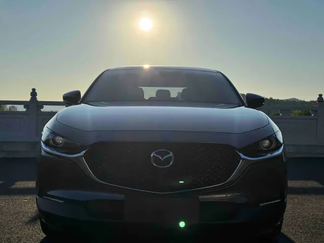 Mazda CX-30 — Фото автомобиля 2