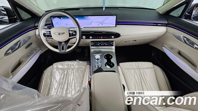 Genesis GV70 — Фото автомобиля 10