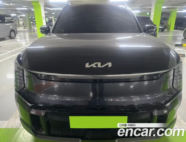 Kia EV9 — Фото автомобиля 3