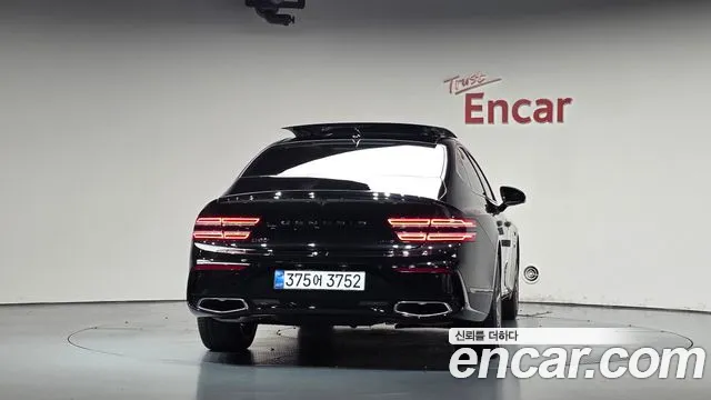 Genesis G80 RG3 — Фото автомобиля 4