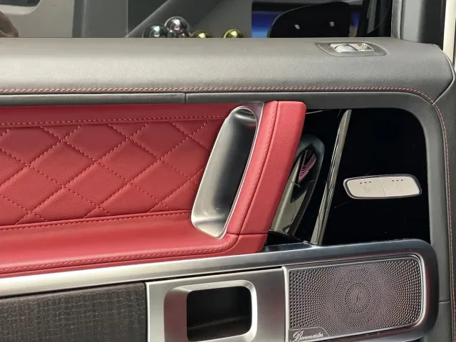Mercedes-Benz G-Class — Фото автомобиля 26