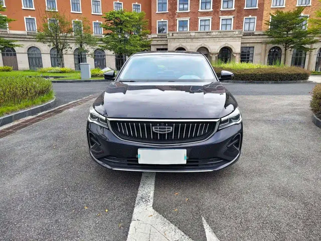 Geely Emgrand — Фото автомобиля 2