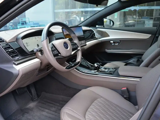 BYD Han — Фото автомобиля 8