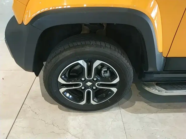 Baojun Yep — Фото автомобиля 24