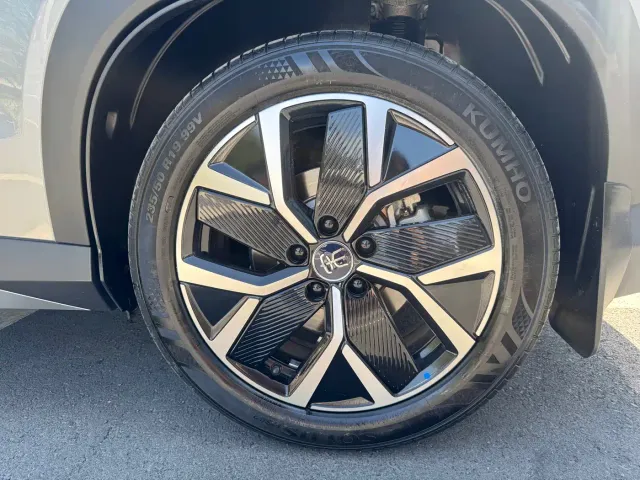 BYD Song L DM-i — Фото автомобиля 10