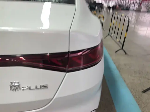 BYD Qin PLUS — Фото автомобиля 7