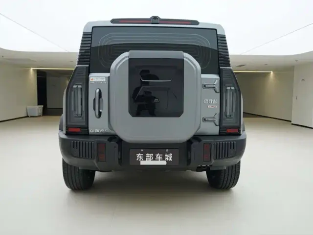 Jetour T2 — Фото автомобиля 5