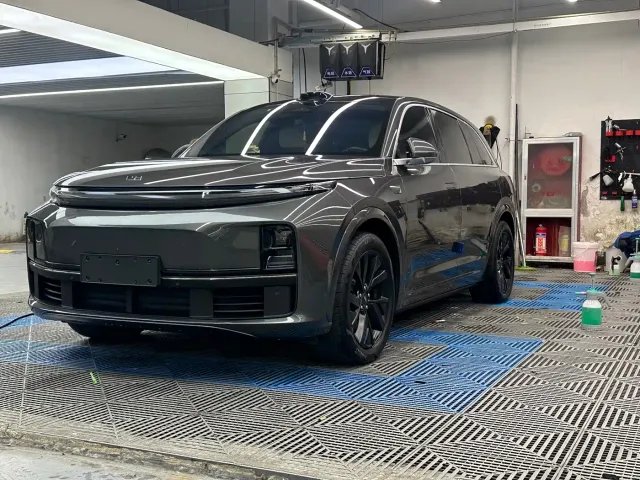 Фотография автомобиля — Li Auto L7