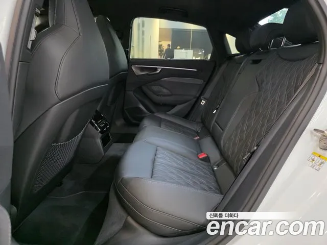 Audi A6 — Фото автомобиля 8