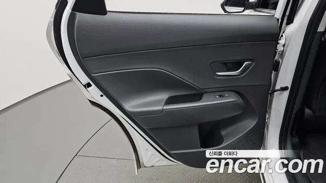 Hyundai Kona SX2 — Фото автомобиля 14