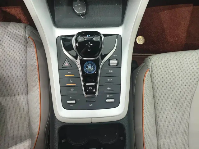 BYD Song Pro — Фото автомобиля 13