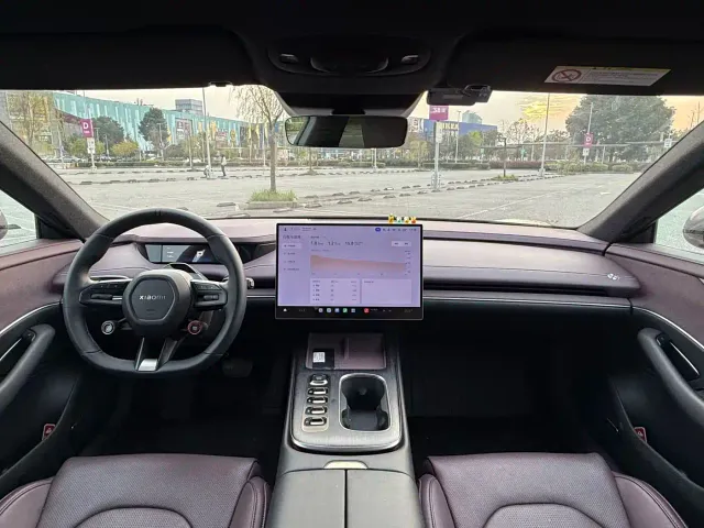 Xiaomi SU7 — Фото автомобиля 10