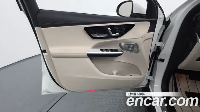 Mercedes-Benz GLC-Class — Фото автомобиля 23