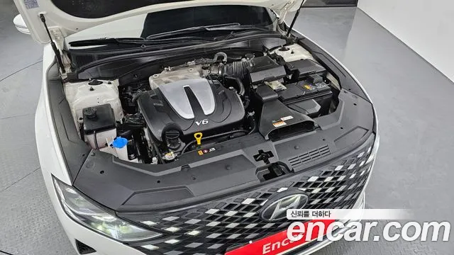 Hyundai Grandeur Новый Grandeur IG — Фото автомобиля 6