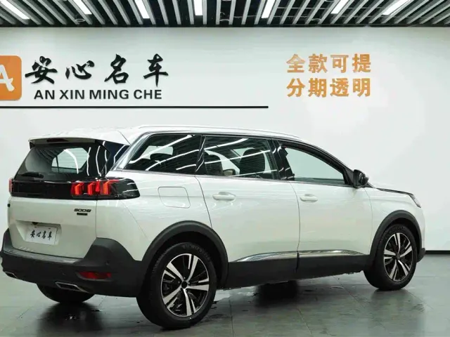 Peugeot 5008 — Фото автомобиля 4