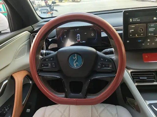 BYD Song Pro — Фото автомобиля 2