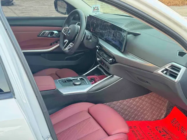 BMW 3 Series — Фото автомобиля 11