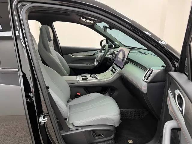 Geely Galaxy M7 — Фото автомобиля 29