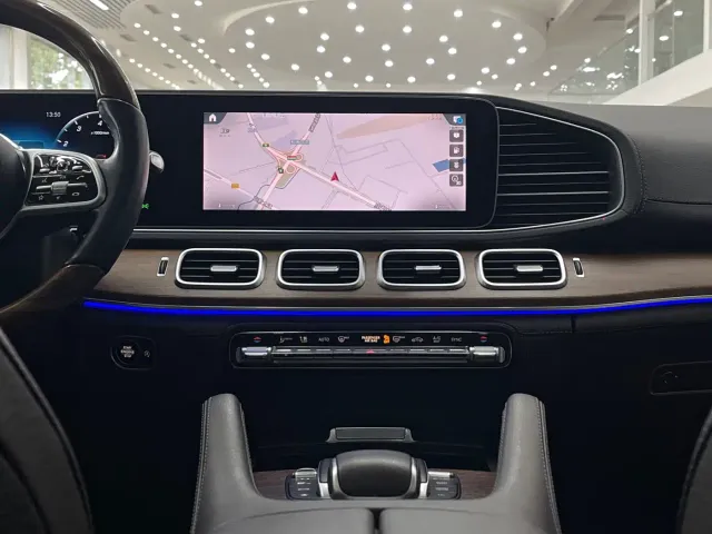Mercedes-Benz GLS-Class — Фото автомобиля 26