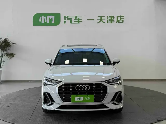 Audi Q3 — Фото автомобиля 2