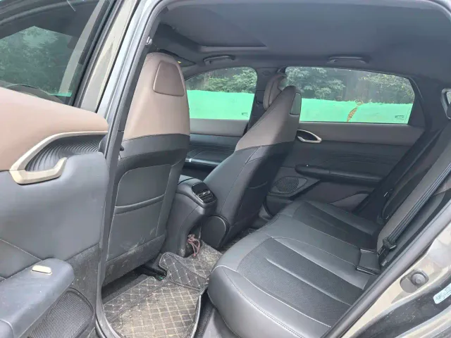 Changan Eado — Фото автомобиля 5