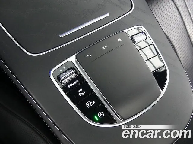 Mercedes-Benz CLS-Class — Фото автомобиля 13