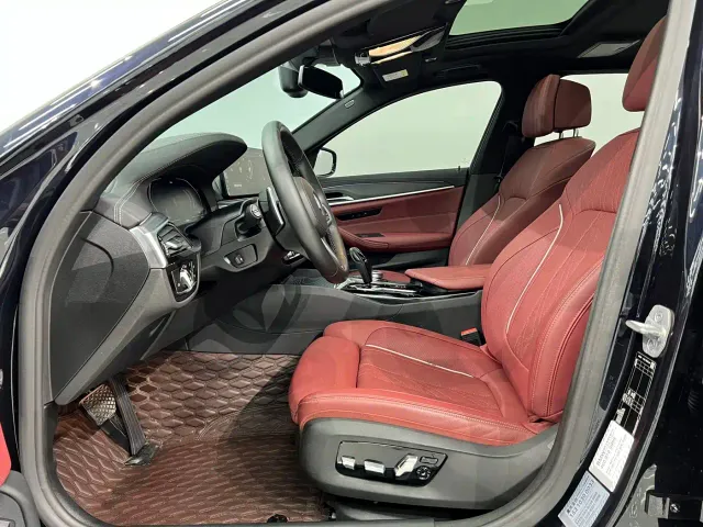 BMW 5 Series — Фото автомобиля 6