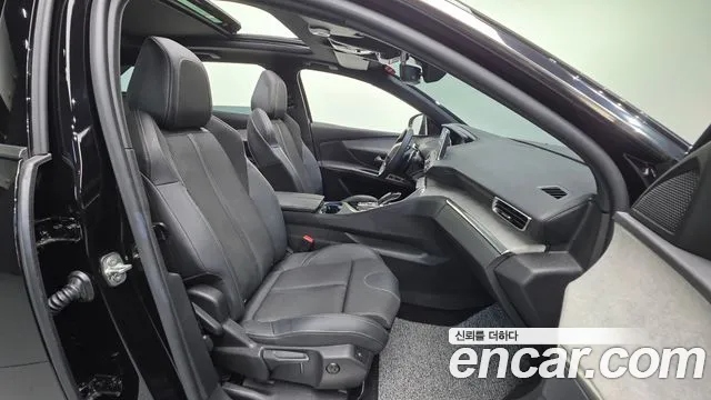 Peugeot 3008 — Фото автомобиля 10