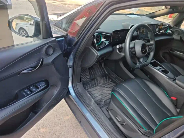 BYD Dolphin — Фото автомобиля 15