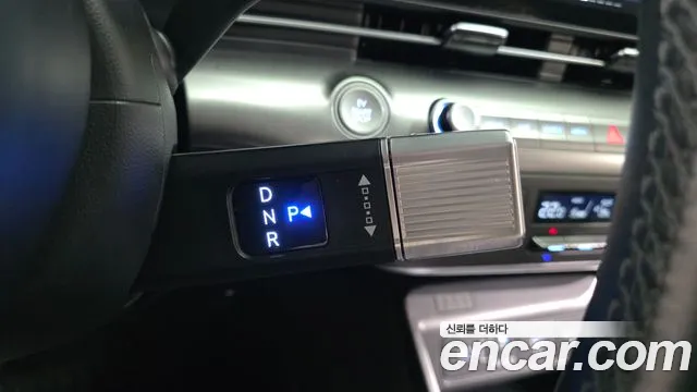 Hyundai Kona SX2 — Фото автомобиля 12