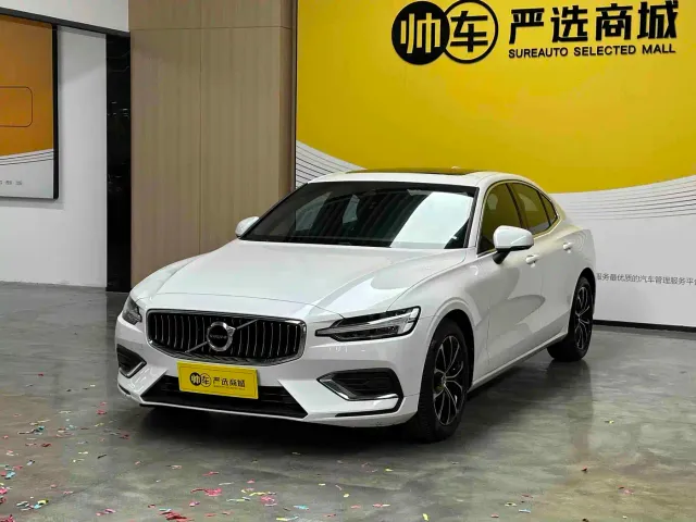 Фотография автомобиля — Volvo S60