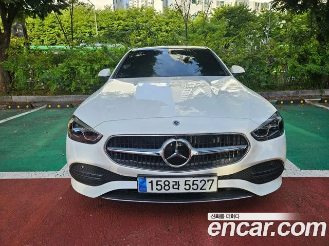 Фотография автомобиля — Mercedes-Benz C-Class W206