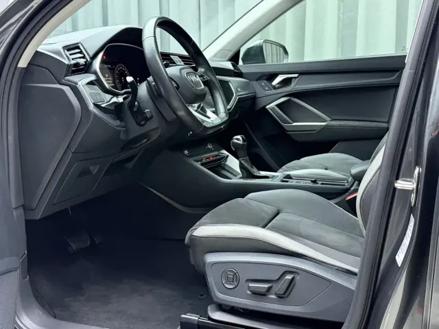 Audi Q3 — Фото автомобиля 16