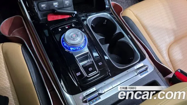 Kia Canival Carnival 4 поколение Дизель 9 мест Signature — Фото автомобиля 7