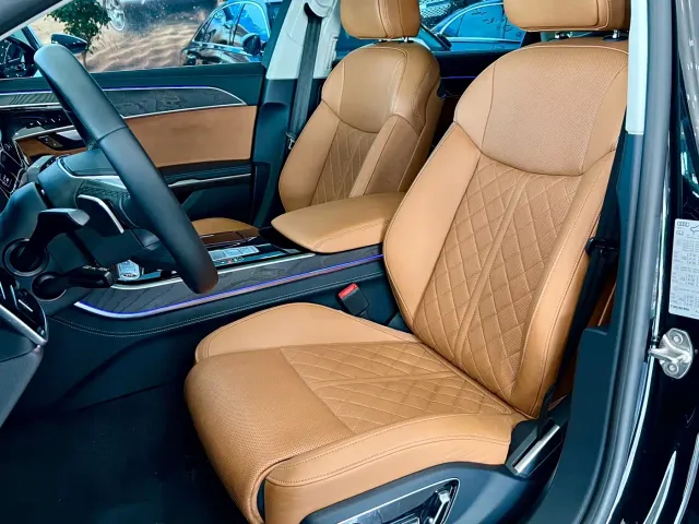 Audi A8 — Фото автомобиля 6