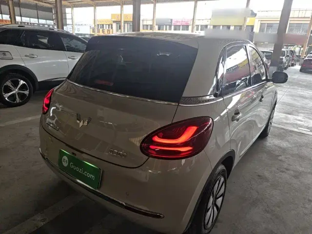 Wuling Bingo — Фото автомобиля 6