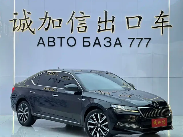 Skoda Superb — Фото автомобиля 3
