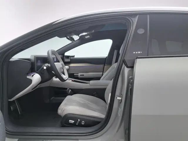 Audi E5 Sportback — Фото автомобиля 10