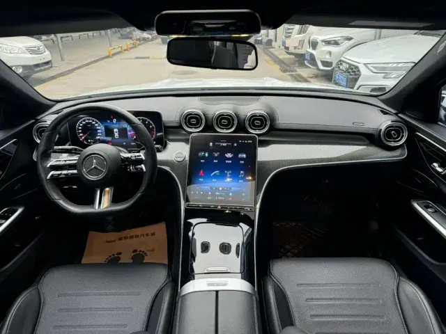 Mercedes-Benz C-Class — Фото автомобиля 6
