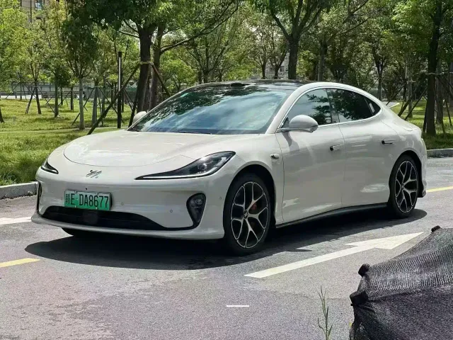 Фотография автомобиля — IM Motors L6