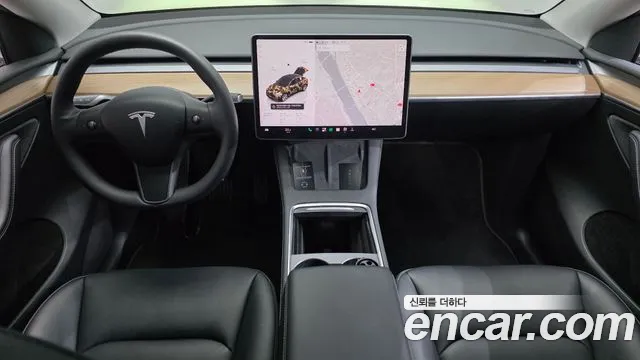 Tesla Model Y — Фото автомобиля 4