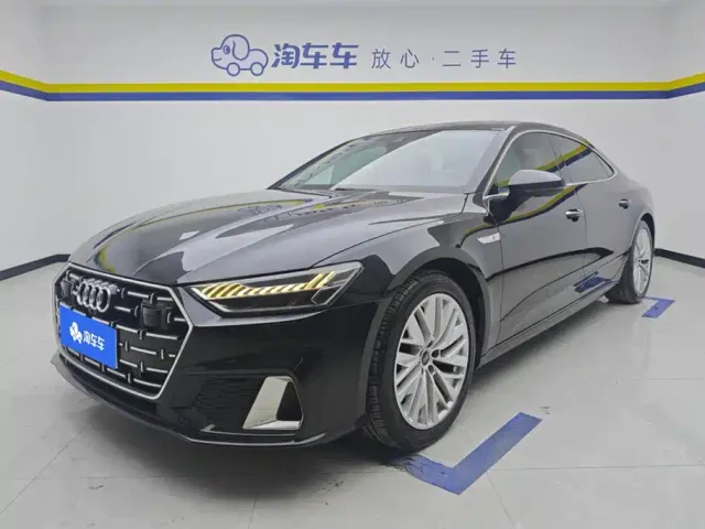 Фотография автомобиля — Audi A7L