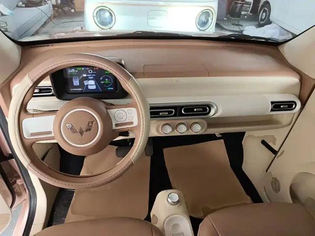 Wuling Hongguang Mini EV — Фото автомобиля 9