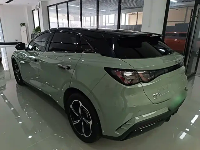 BYD Seal 06 GT — Фото автомобиля 4